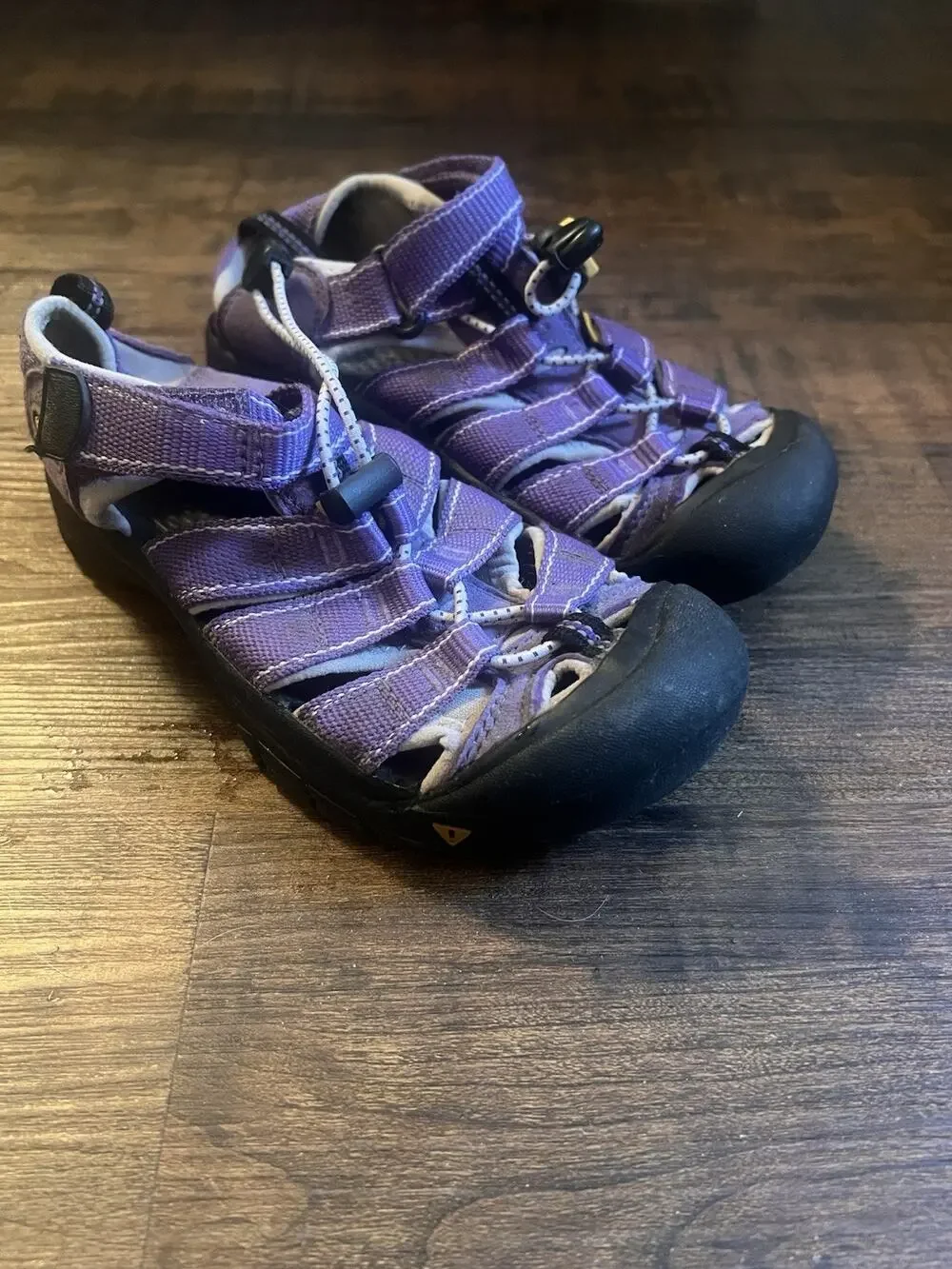 Girls Keen Sandals Size 1 – Purple Hiking/Water Shoes